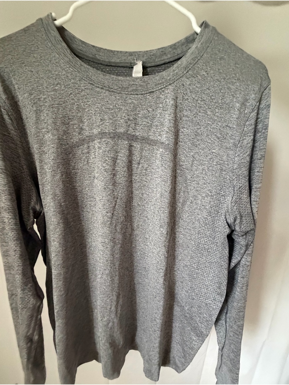 Lululemon Swiftly Tech Long Sleeve